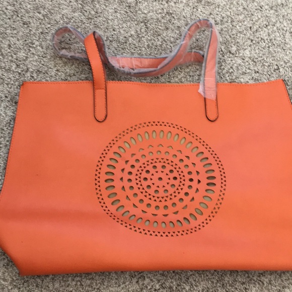 Neiman Marcus Handbags - neiman marcus tote Neiman Marcus Handbags - neiman marcus tote